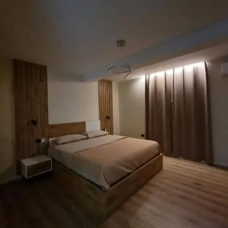 Apartman Center Flat With A Great View Tirana