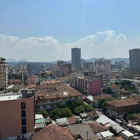Apartman Center Flat With A Great View Tirana
